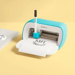 Cricut Joy™ + Einlegekarten-Bundle + Cricut Access™ Abo