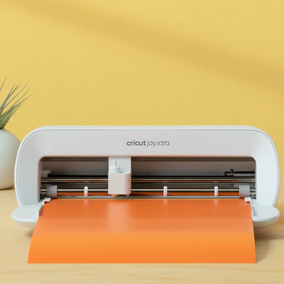 Cricut Joy Xtra™ + Materialien Bundle + Cricut Access™ Abo