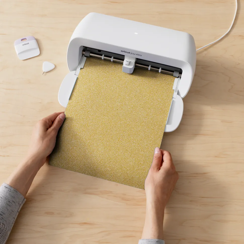 CricutJoyXtra™ SmartIron-On™ mit prismatischem Glitzer (24,1cmx 48,3cm)